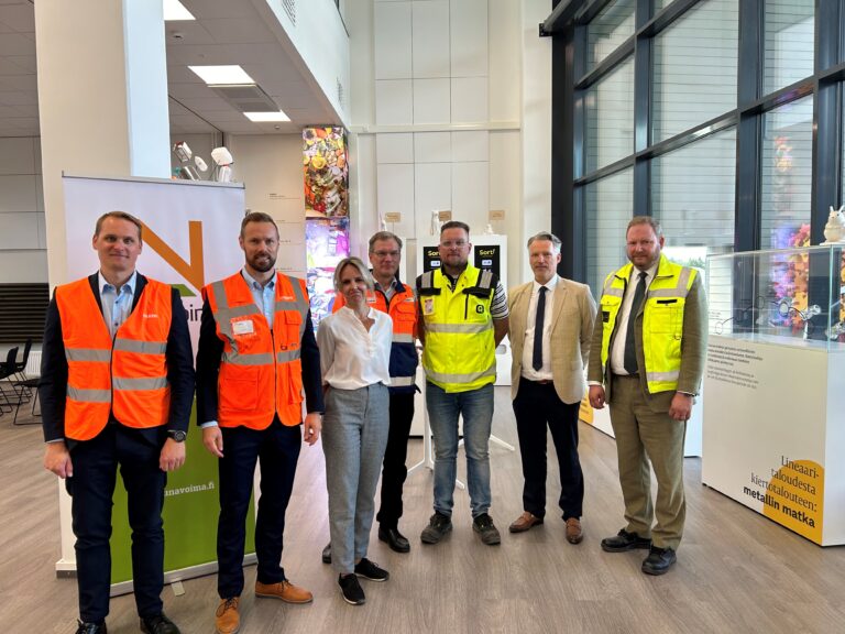 Lounavoiman syvälämpövarasto on Calefan, QHeatin, Geomachine Oy:n sekä Lounavoiman yhteisponnistus